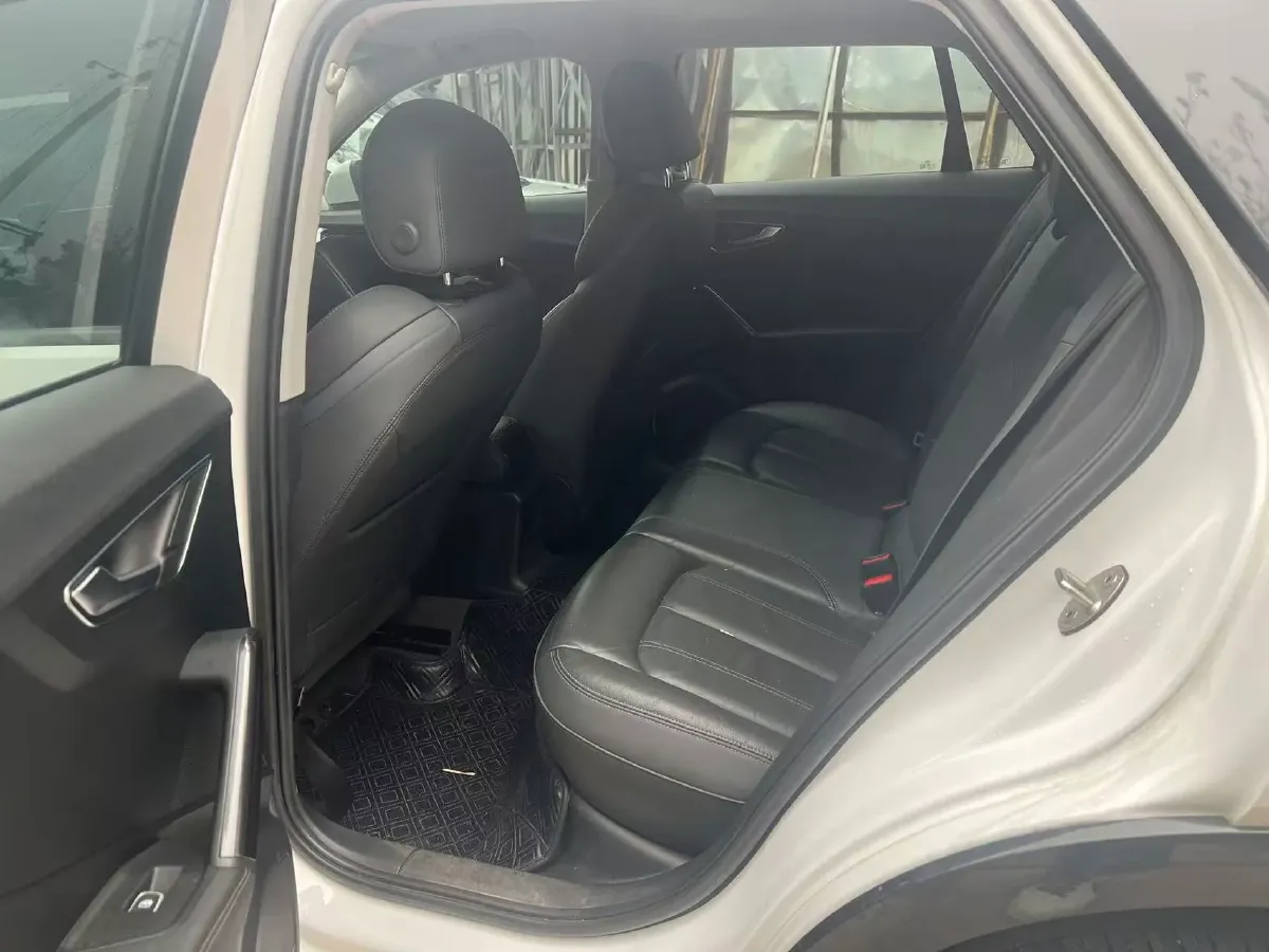 2022 Audi Q2L 1.4T 150HP L4 7DCT,autocango,china used car exporter,china ev exporter,chinese used car exporter,chinese used ev exporter