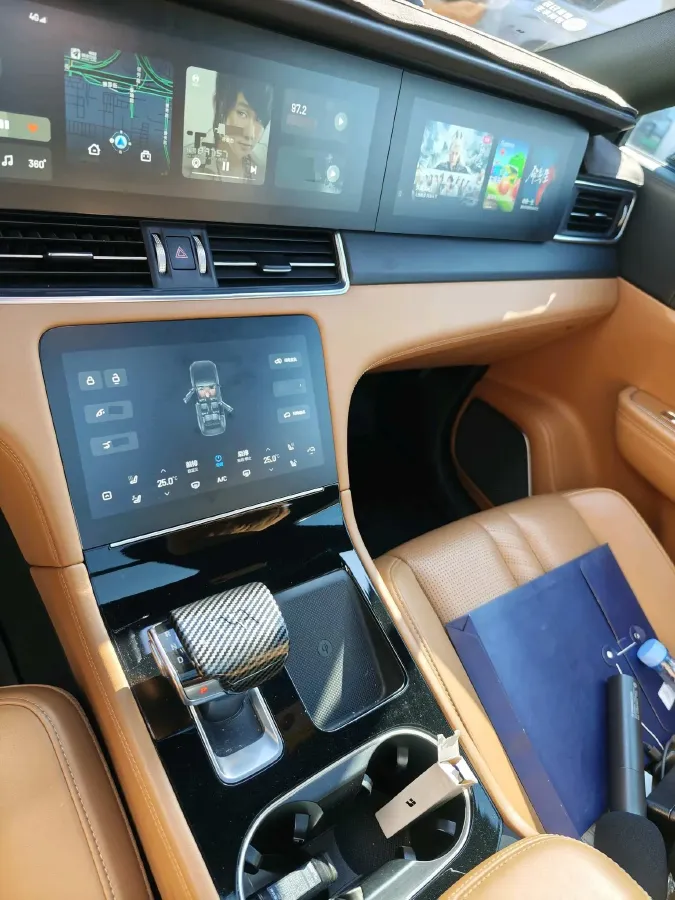 2020 Li ONE Range Extended 131HP REEV 40.5KWH,autocango,china used car exporter,china ev exporter,chinese used car exporter,chinese used ev exporter