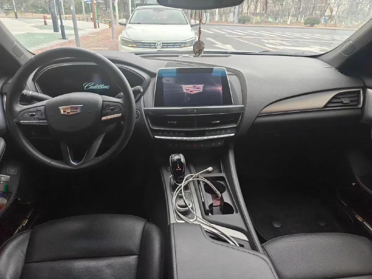 2023 Cadillac CT5 2.0T 237HP L4 10AT,autocango,china used car exporter,china ev exporter,chinese used car exporter,chinese used ev exporter