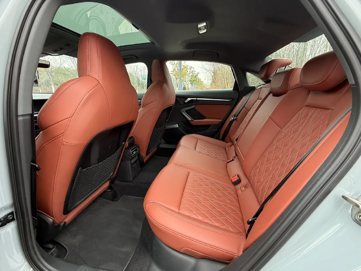 2025 Audi A3 1.5T 160HP L4 7DCT,autocango,china used car exporter,china ev exporter,chinese used car exporter,chinese used ev exporter