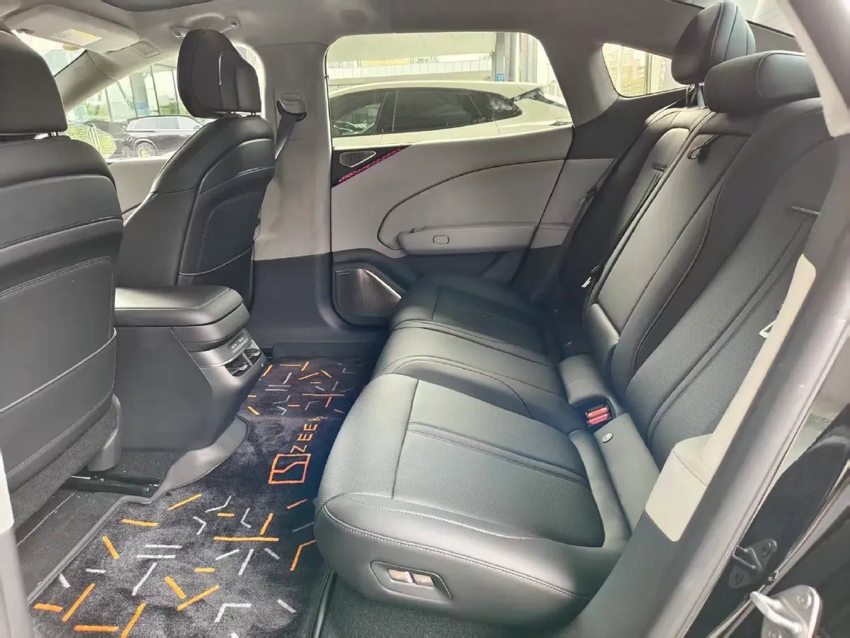 2024 Zeekr 007 BEV 75KWH,autocango,china used car exporter,china ev exporter,chinese used car exporter,chinese used ev exporter