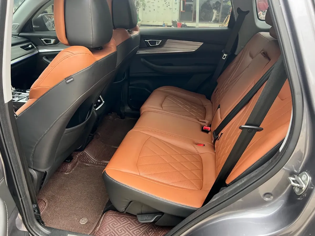 2021 Chery Tiggo 8 2.0T 254HP L4 7DCT,autocango,china used car exporter,china ev exporter,chinese used car exporter,chinese used ev exporter