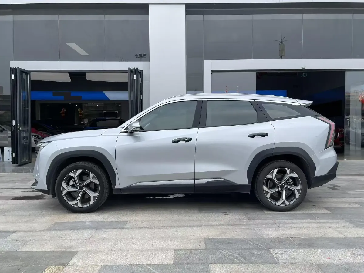 2023 Geely StarRay 1.5T 181HP L4 7DCT,autocango,china used car exporter,china ev exporter,chinese used car exporter,chinese used ev exporter
