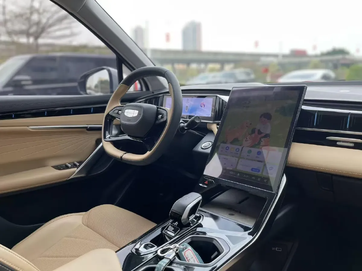 2023 Geely StarRay 1.5T 181HP L4 7DCT,autocango,china used car exporter,china ev exporter,chinese used car exporter,chinese used ev exporter