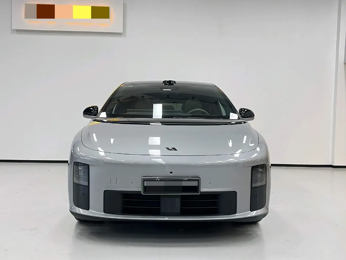 2025 Li i6 BEV,autocango,china used car exporter,china ev exporter,chinese used car exporter,chinese used ev exporter