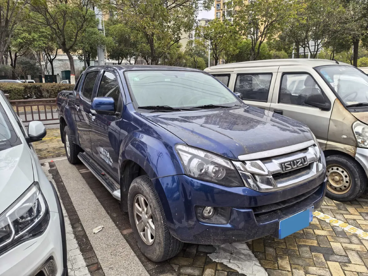 2019 Isuzu LingTuo 2.5T 129HP L4 6AT,autocango,china used car exporter,china ev exporter,chinese used car exporter,chinese used ev exporter