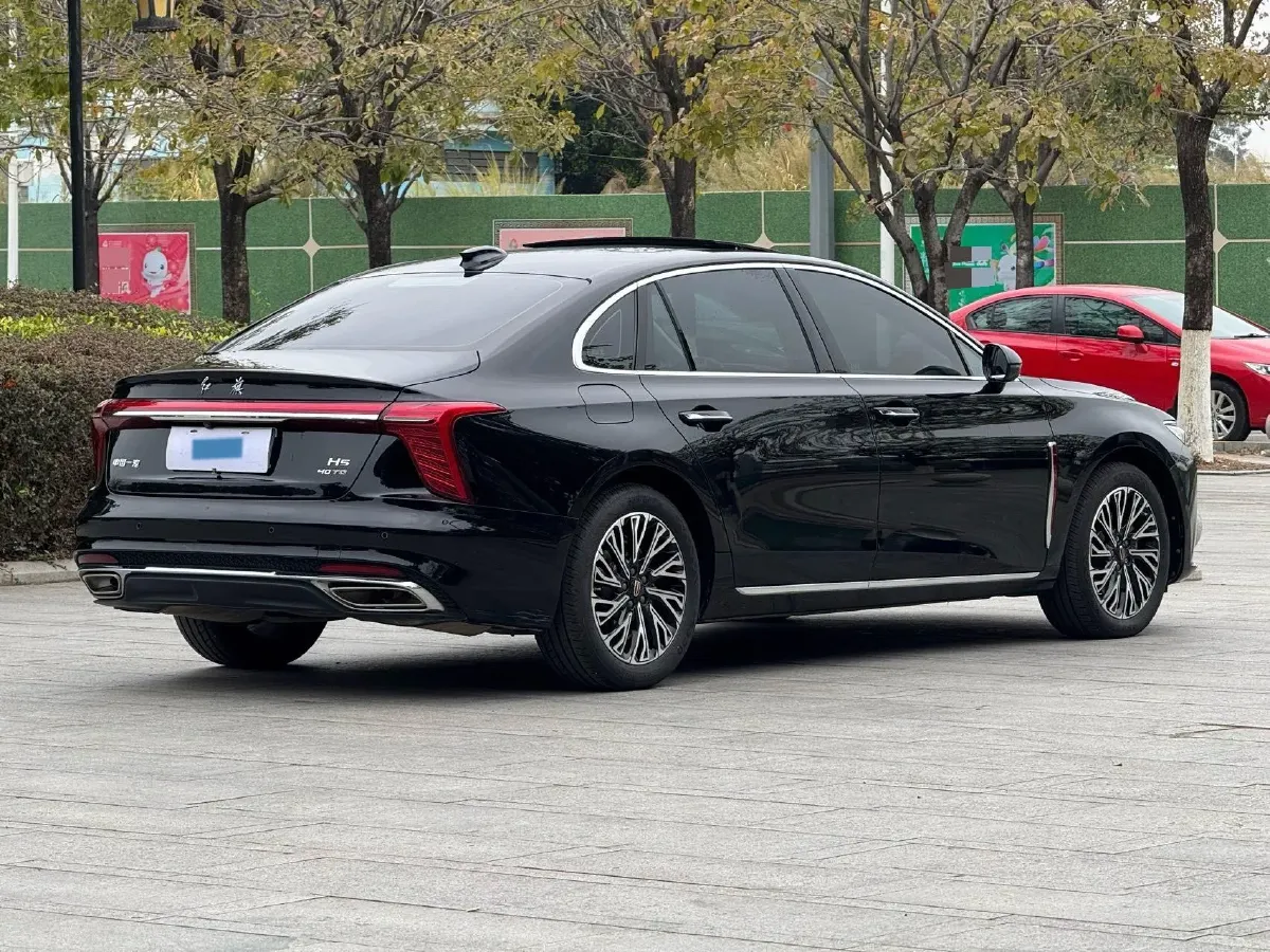 2023 HongQi H5 2.0T 224HP L4 8AT,autocango,china used car exporter,china ev exporter,chinese used car exporter,chinese used ev exporter