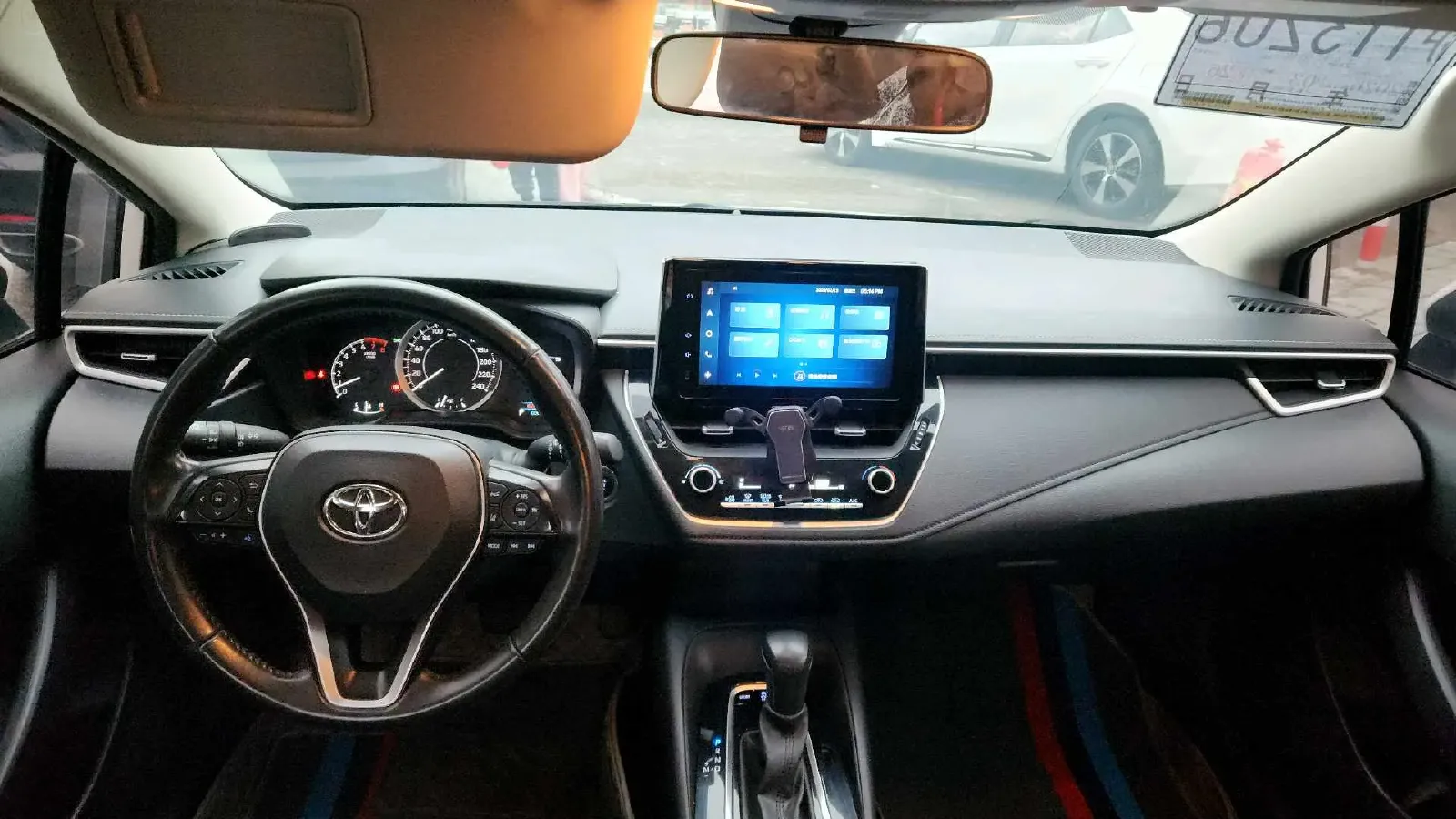 2021 Toyota Corolla 1.2T 116HP L4 CVT,autocango,china used car exporter,china ev exporter,chinese used car exporter,chinese used ev exporter