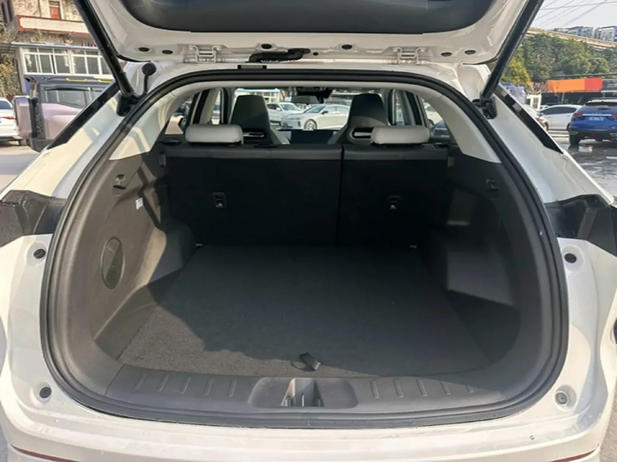 2025 ChangAn UNI-Z 1.5T 192HP L4 7DCT,autocango,china used car exporter,china ev exporter,chinese used car exporter,chinese used ev exporter