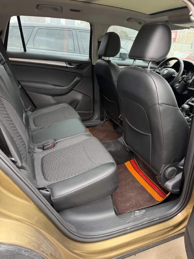 2018 Skoda Kodiak 2.0T 186HP L4 7DCT,autocango,china used car exporter,china ev exporter,chinese used car exporter,chinese used ev exporter