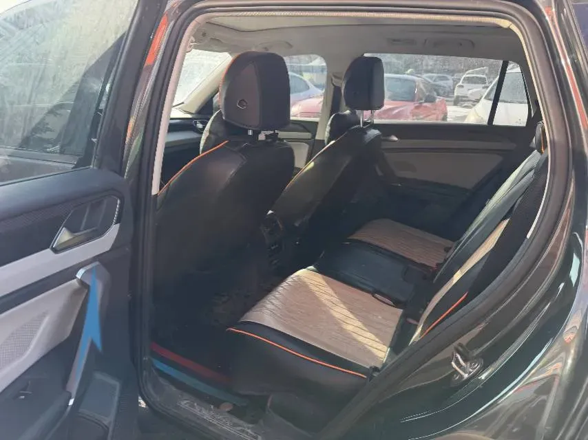 2023 Volkswagen Tayron 2.0T 186HP L4 7DCT,autocango,china used car exporter,china ev exporter,chinese used car exporter,chinese used ev exporter