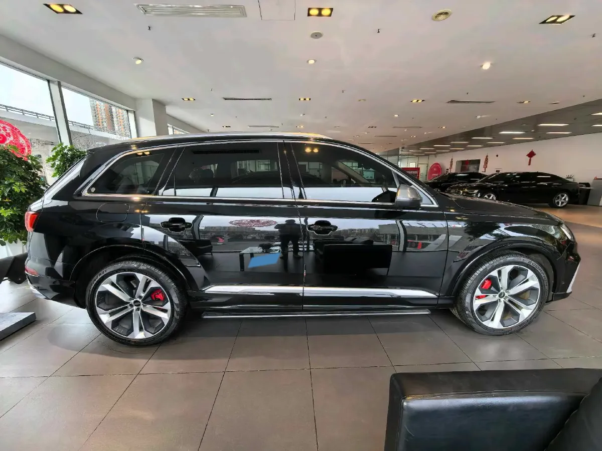 2022 Audi Q7 3.0T 340HP V6 8AT,autocango,china used car exporter,china ev exporter,chinese used car exporter,chinese used ev exporter