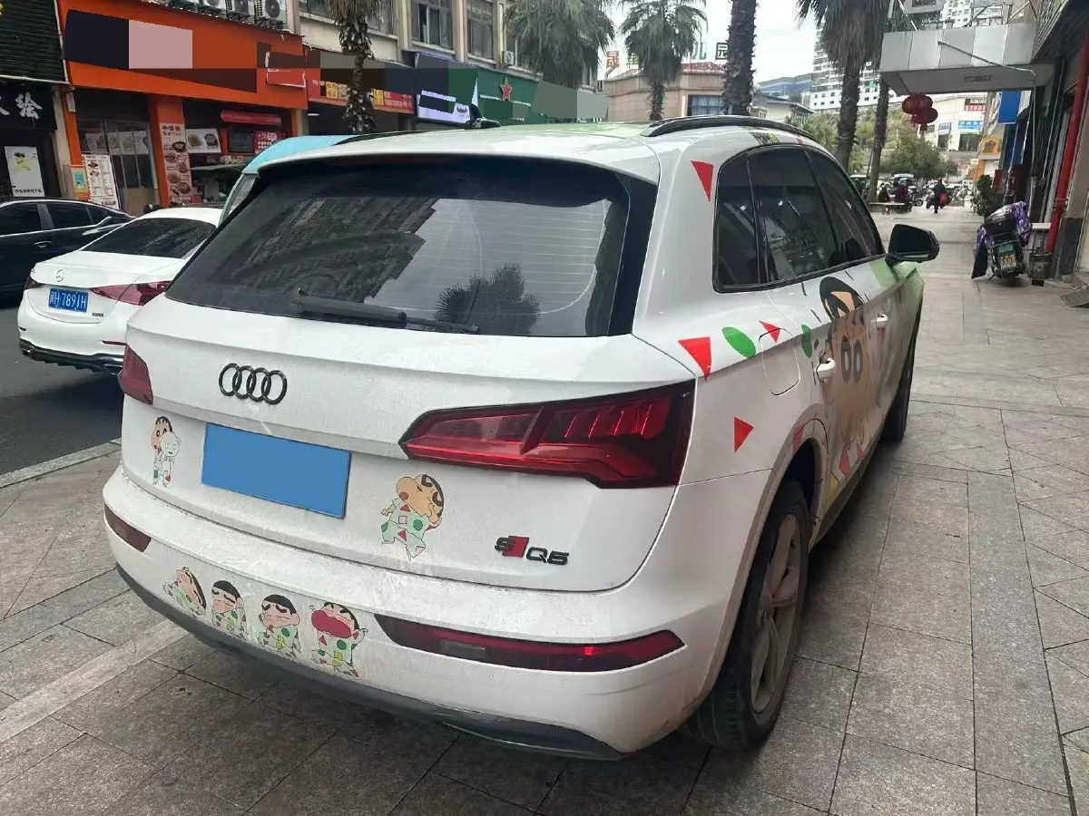 2020 Audi Q5L 2.0T 190HP L4 7DCT,autocango,china used car exporter,china ev exporter,chinese used car exporter,chinese used ev exporter