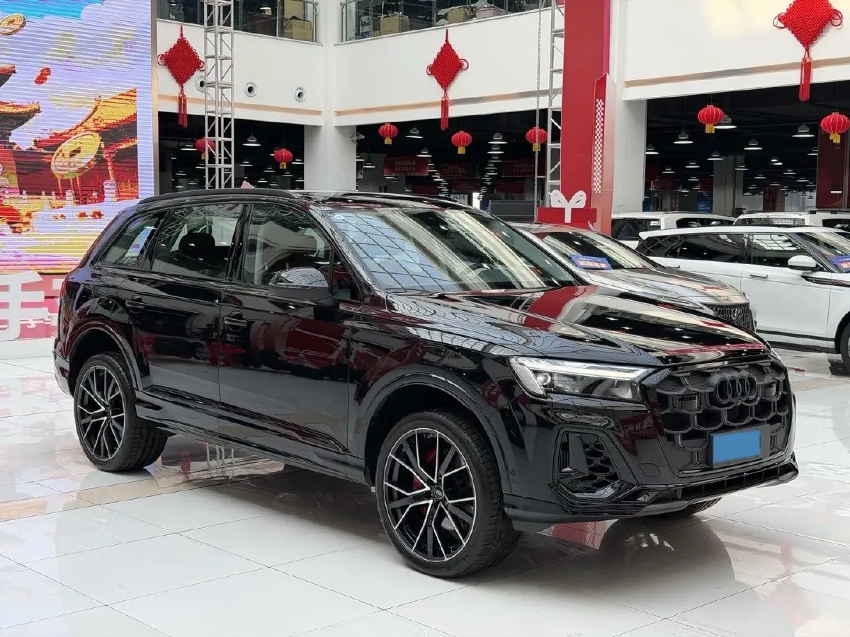 2025 Audi Q7 3.0T 340HP V6 8AT,autocango,china used car exporter,china ev exporter,chinese used car exporter,chinese used ev exporter