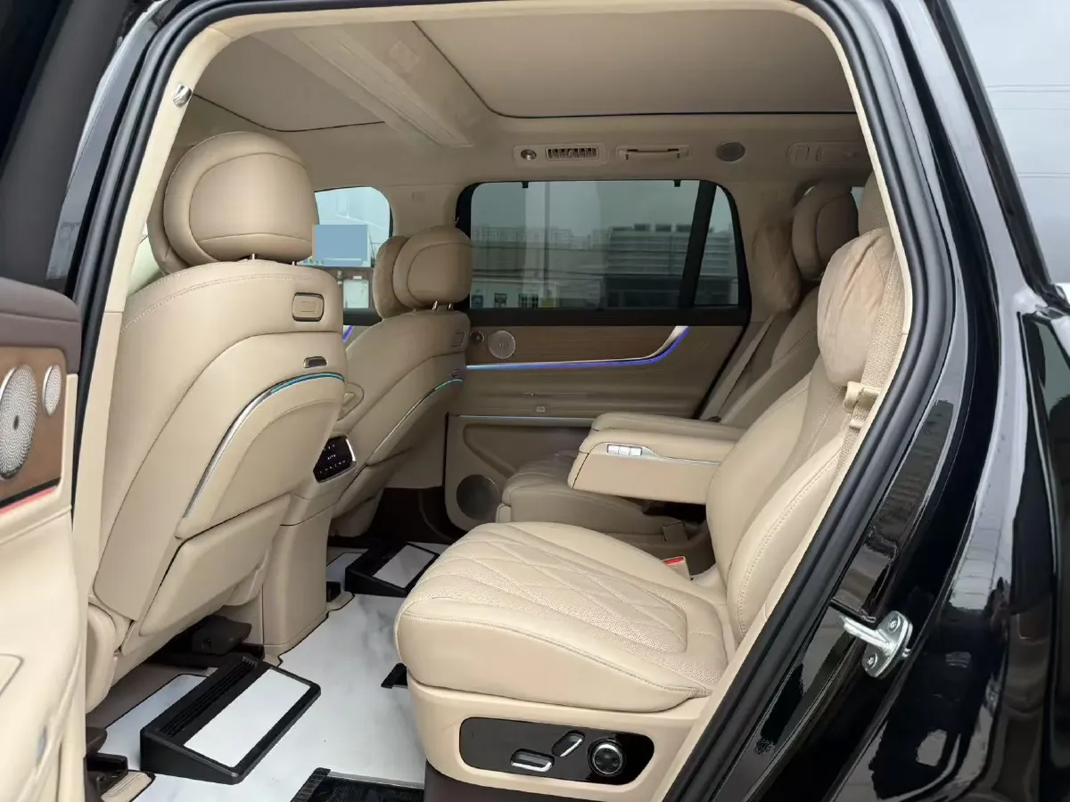 2024 AITO AITO M9 1.5T 152HP L4 REEV 42KWH,autocango,china used car exporter,china ev exporter,chinese used car exporter,chinese used ev exporter