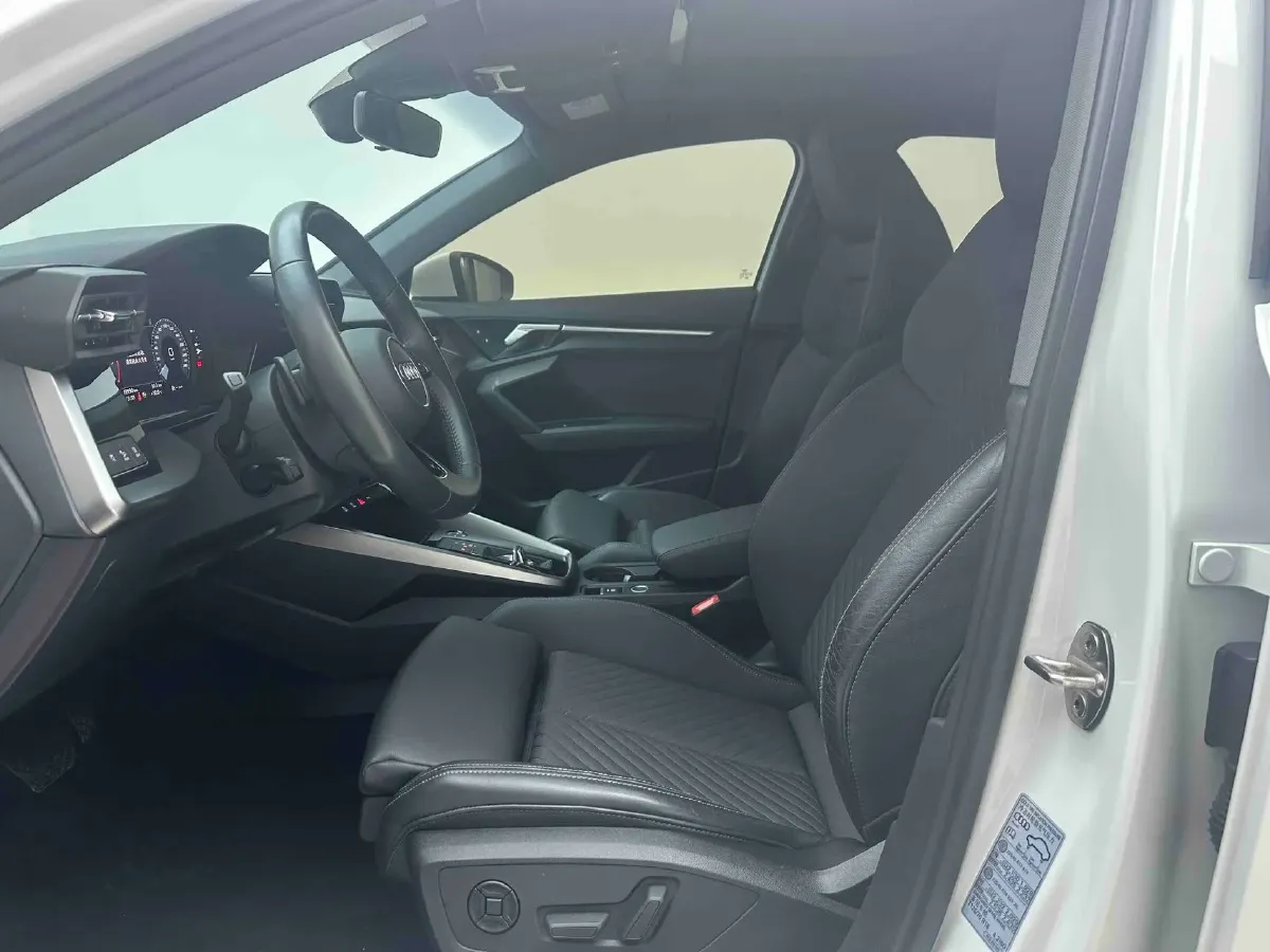 2022 Audi A3 1.4T 150HP L4 7DCT,autocango,china used car exporter,china ev exporter,chinese used car exporter,chinese used ev exporter