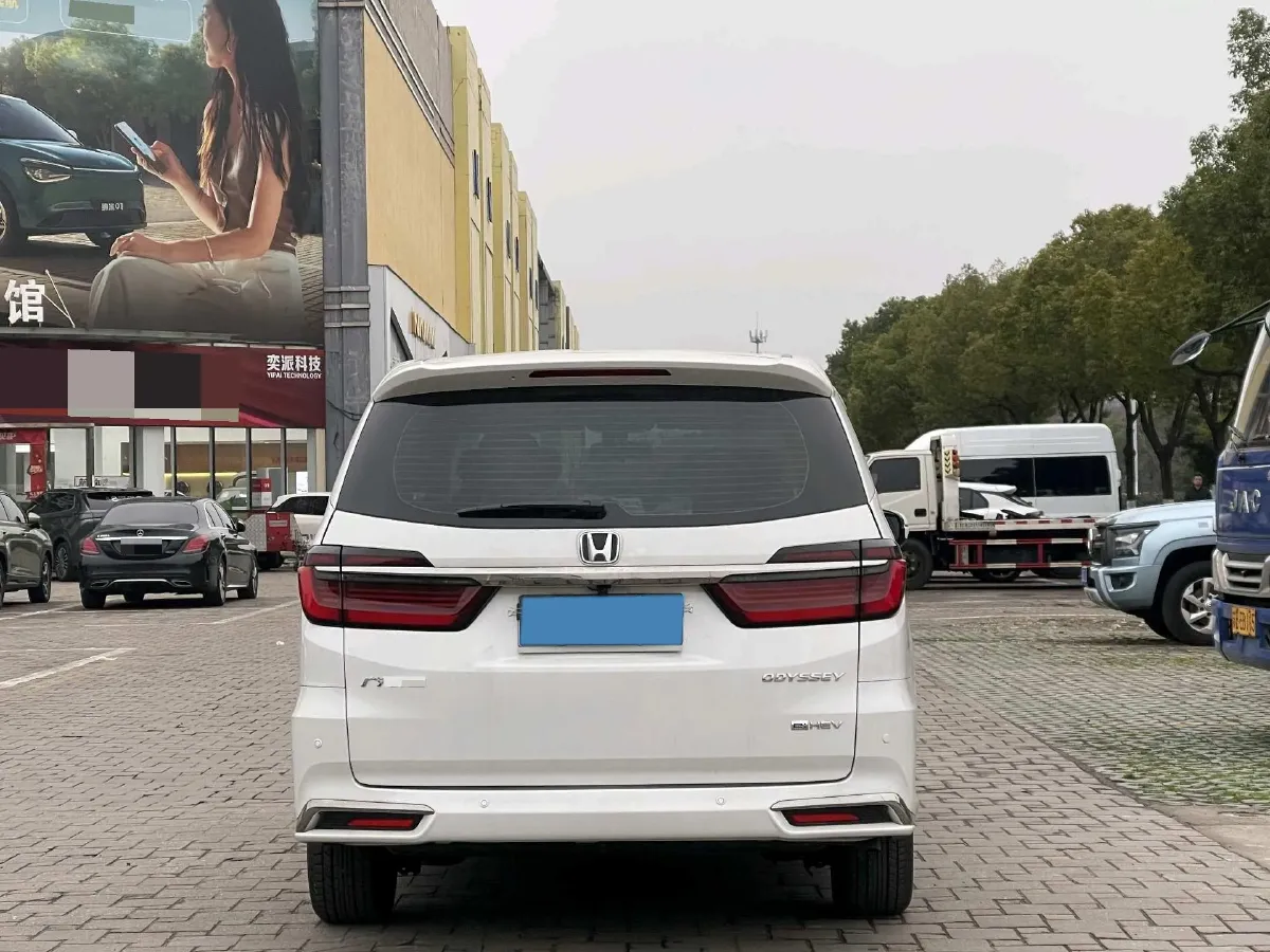 2024 Honda Odyssey 2.0L 146HP L4 E-CVT Hybrid,autocango,china used car exporter,china ev exporter,chinese used car exporter,chinese used ev exporter