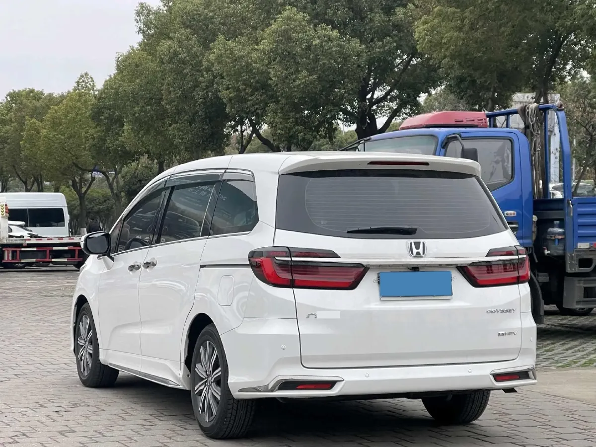 2024 Honda Odyssey 2.0L 146HP L4 E-CVT Hybrid,autocango,china used car exporter,china ev exporter,chinese used car exporter,chinese used ev exporter