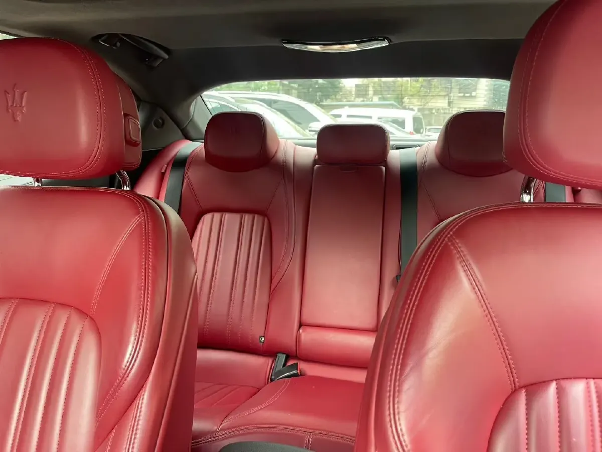 2022 Audi Q7 2.0T 245HP L4 8AT,autocango,china used car exporter,china ev exporter,chinese used car exporter,chinese used ev exporter