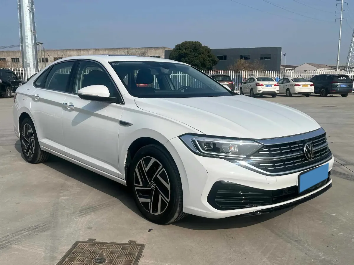 2023 Volkswagen Sagitar 1.5T 160HP L4 7DCT,autocango,china used car exporter,china ev exporter,chinese used car exporter,chinese used ev exporter