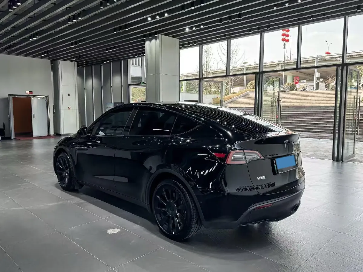2022 Tesla Model Y BEV 60KWH,autocango,china used car exporter,china ev exporter,chinese used car exporter,chinese used ev exporter