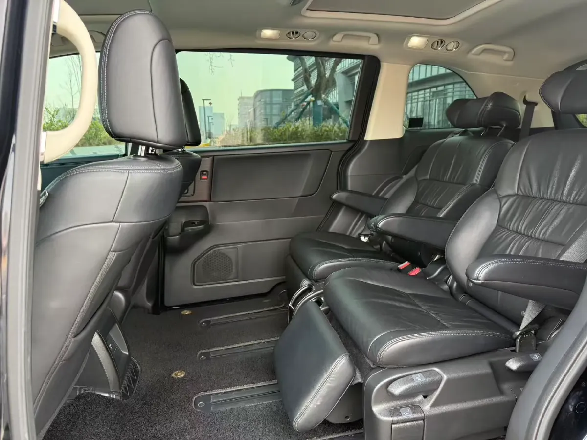 2022 Honda Odyssey 2.0L 146HP L4 E-CVT Hybrid,autocango,china used car exporter,china ev exporter,chinese used car exporter,chinese used ev exporter