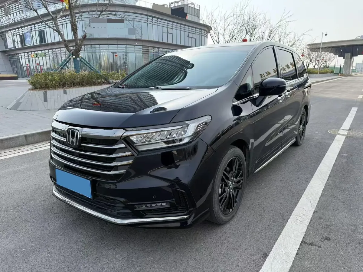 2022 Honda Odyssey 2.0L 146HP L4 E-CVT Hybrid,autocango,china used car exporter,china ev exporter,chinese used car exporter,chinese used ev exporter