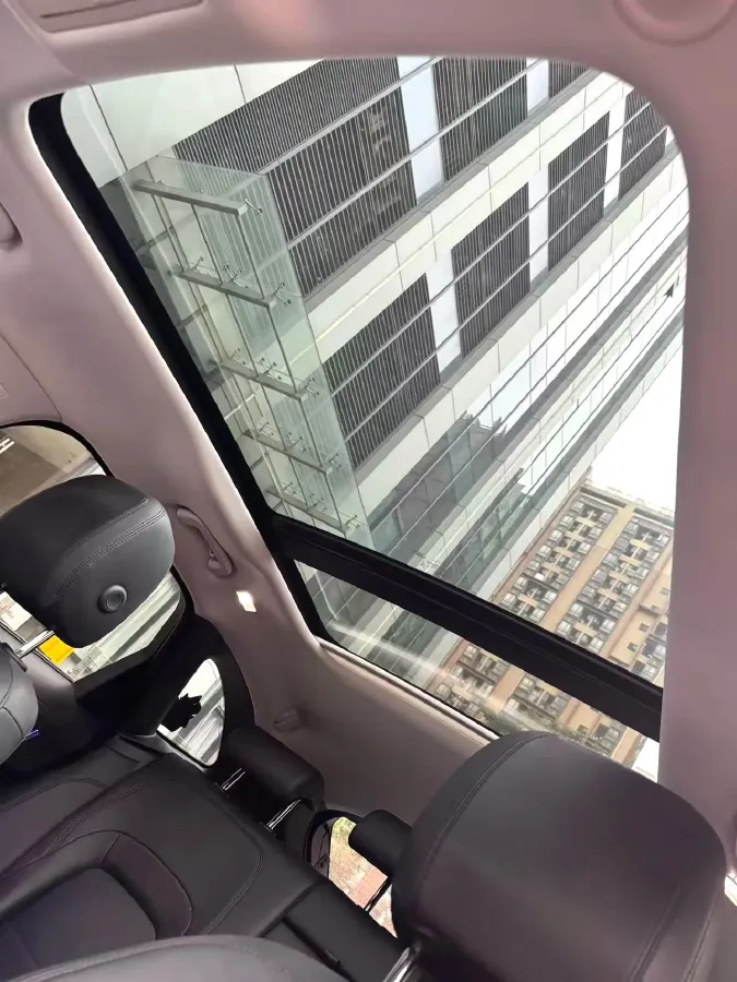 2021 Jaguar F-PACE 2.0T 250HP L4 8AT,autocango,china used car exporter,china ev exporter,chinese used car exporter,chinese used ev exporter