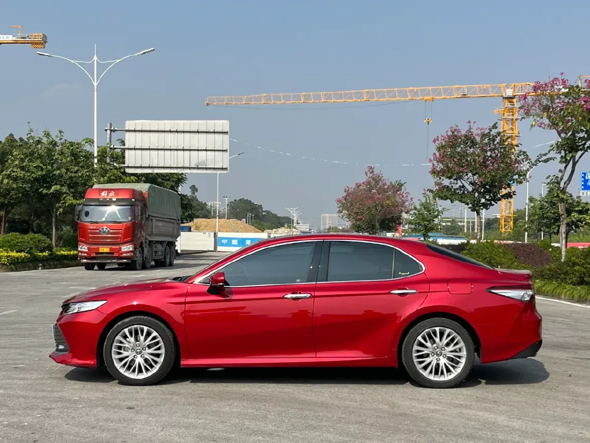 2019 Toyota Camry 2.5L 209HP L4 8AT,autocango,china used car exporter,china ev exporter,chinese used car exporter,chinese used ev exporter