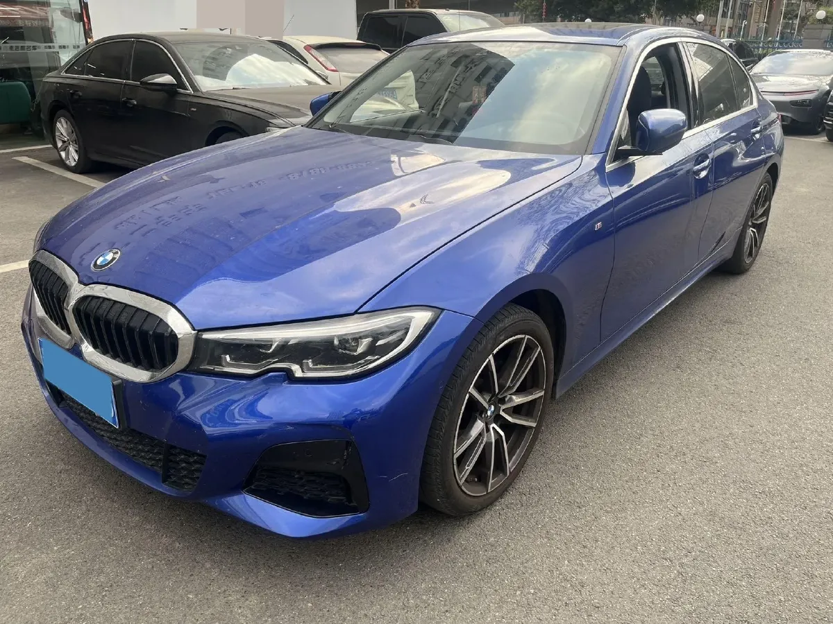 2021 BMW 3 Series 2.0T 156HP L4 8AT,autocango,china used car exporter,china ev exporter,chinese used car exporter,chinese used ev exporter
