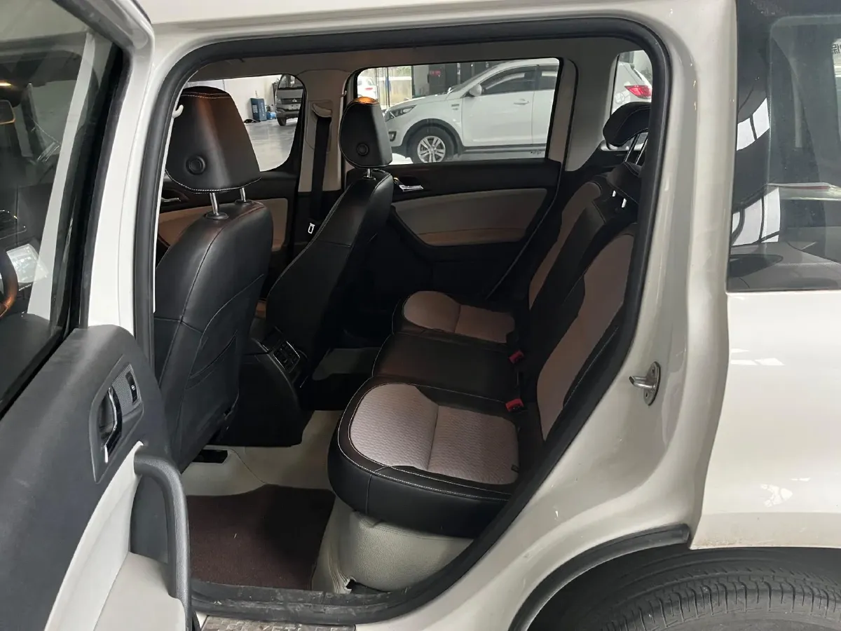 2016 Skoda Yeti 1.4T 150HP L4 7DCT,autocango,china used car exporter,china ev exporter,chinese used car exporter,chinese used ev exporter
