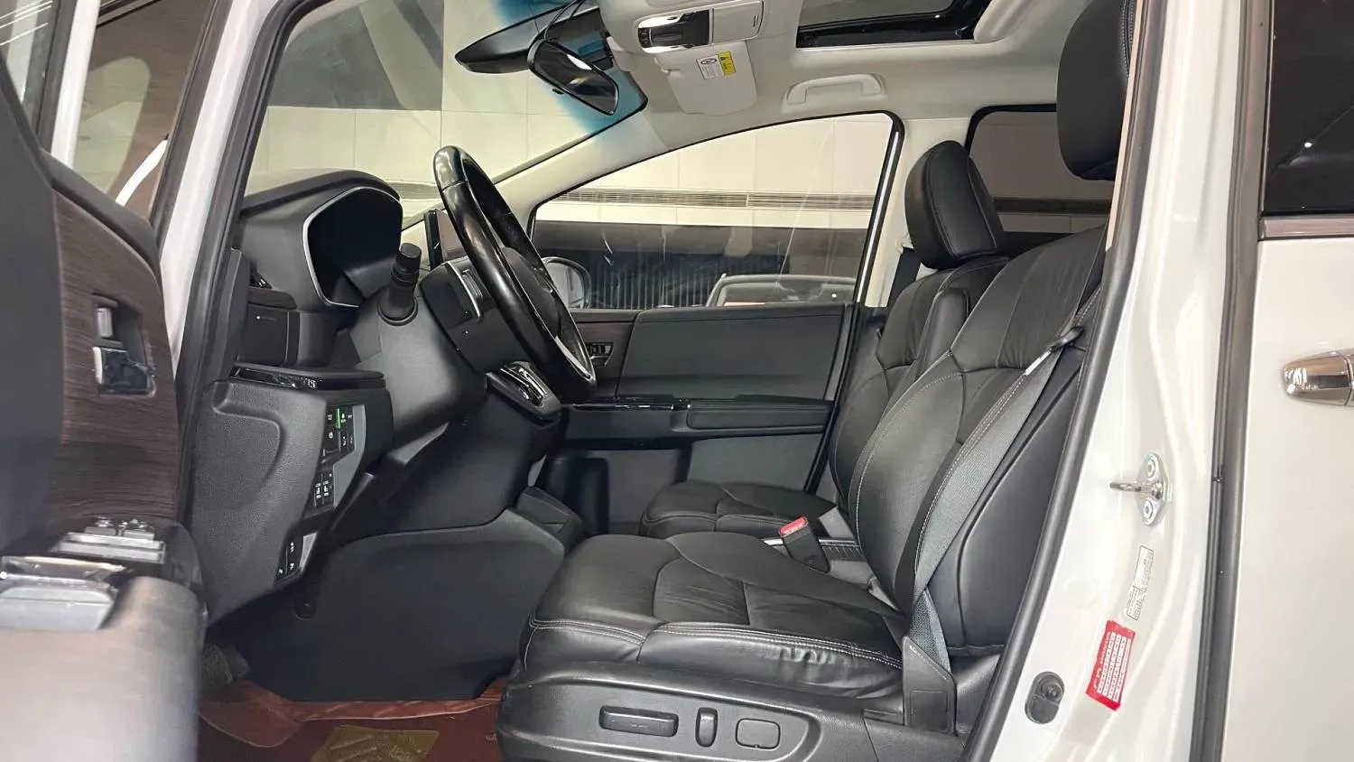 2022 Honda Odyssey 2.0L 146HP L4 E-CVT Hybrid,autocango,china used car exporter,china ev exporter,chinese used car exporter,chinese used ev exporter