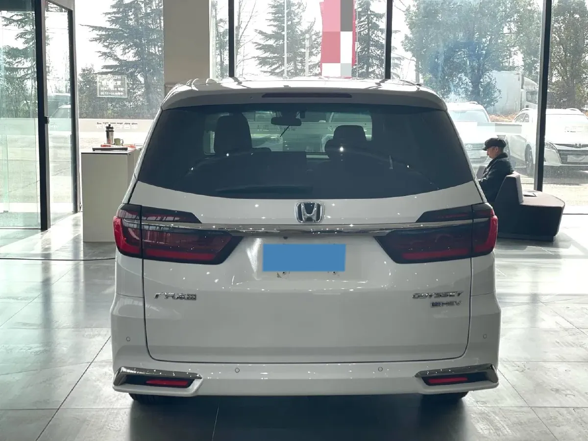 2022 Honda Odyssey 2.0L 146HP L4 E-CVT Hybrid,autocango,china used car exporter,china ev exporter,chinese used car exporter,chinese used ev exporter