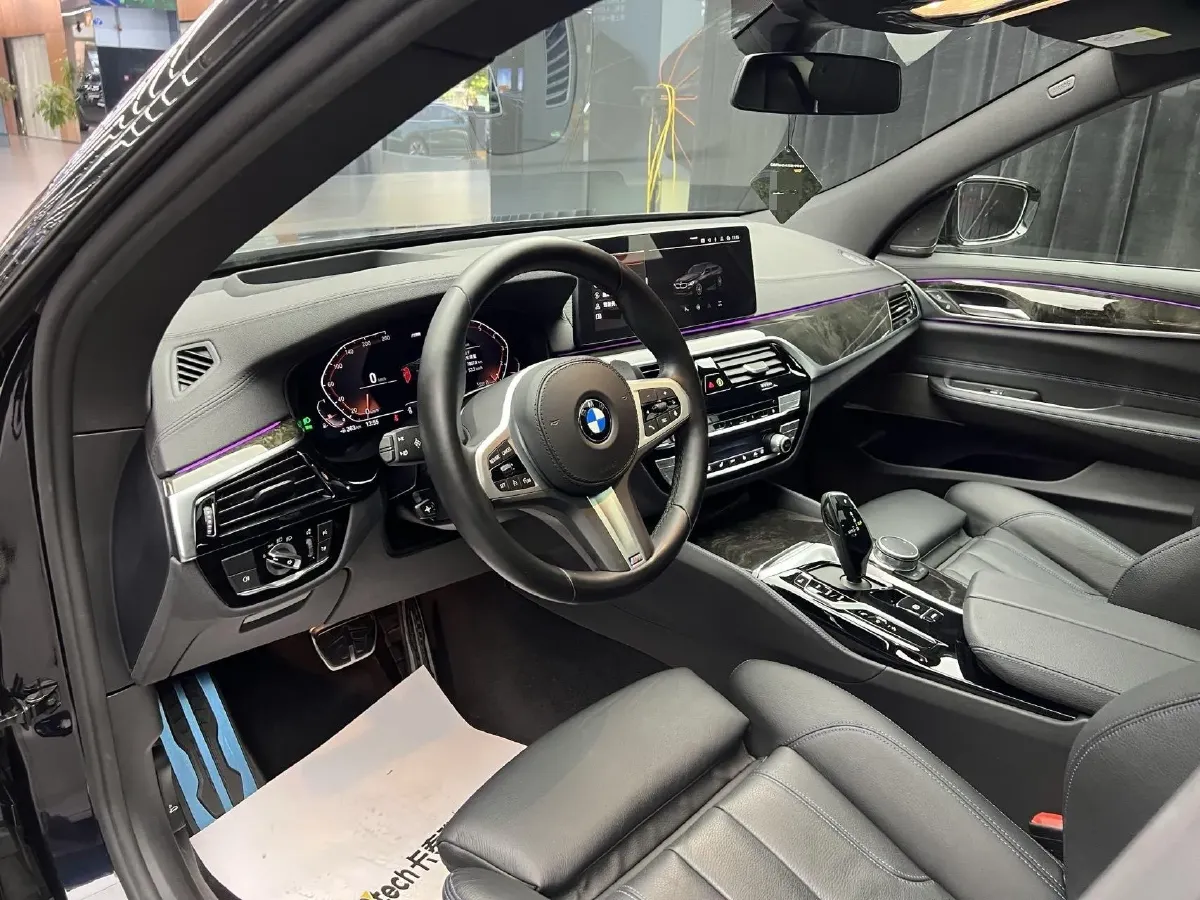 2022 BMW 6 Series GT 2.0T 245HP L4 8AT,autocango,china used car exporter,china ev exporter,chinese used car exporter,chinese used ev exporter