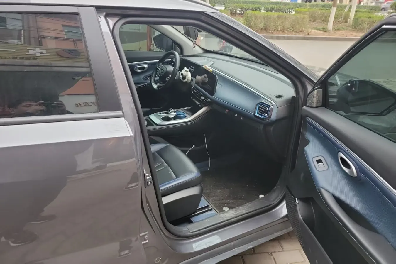 2023 GAC Trumpchi GS3 1.5T 177HP L4 7DCT,autocango,china used car exporter,china ev exporter,chinese used car exporter,chinese used ev exporter