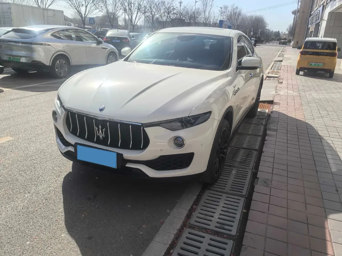 2018 Jaguar XJ 3.0T 340HP V6 8AT,autocango,china used car exporter,china ev exporter,chinese used car exporter,chinese used ev exporter