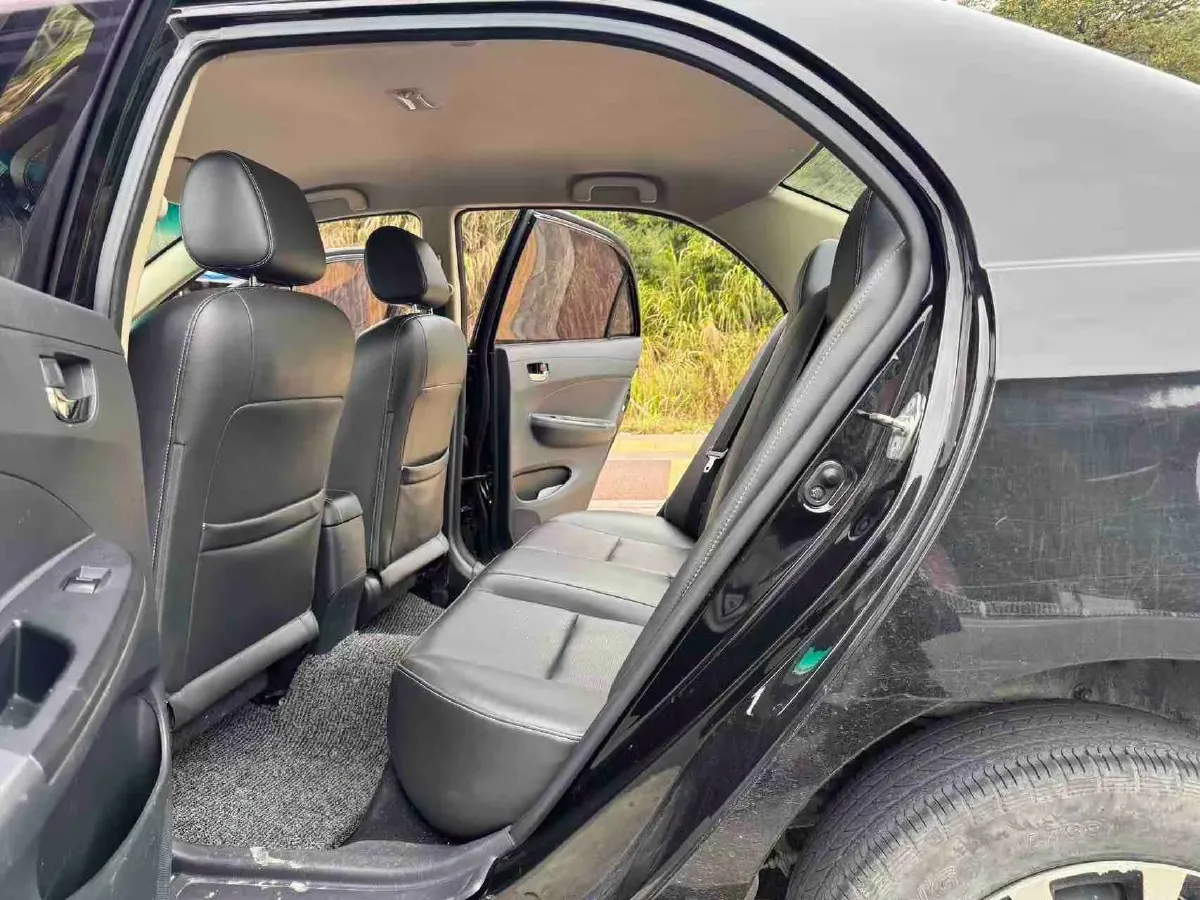 2020 BYD F3 1.5L 109HP L4 5MT,autocango,china used car exporter,china ev exporter,chinese used car exporter,chinese used ev exporter