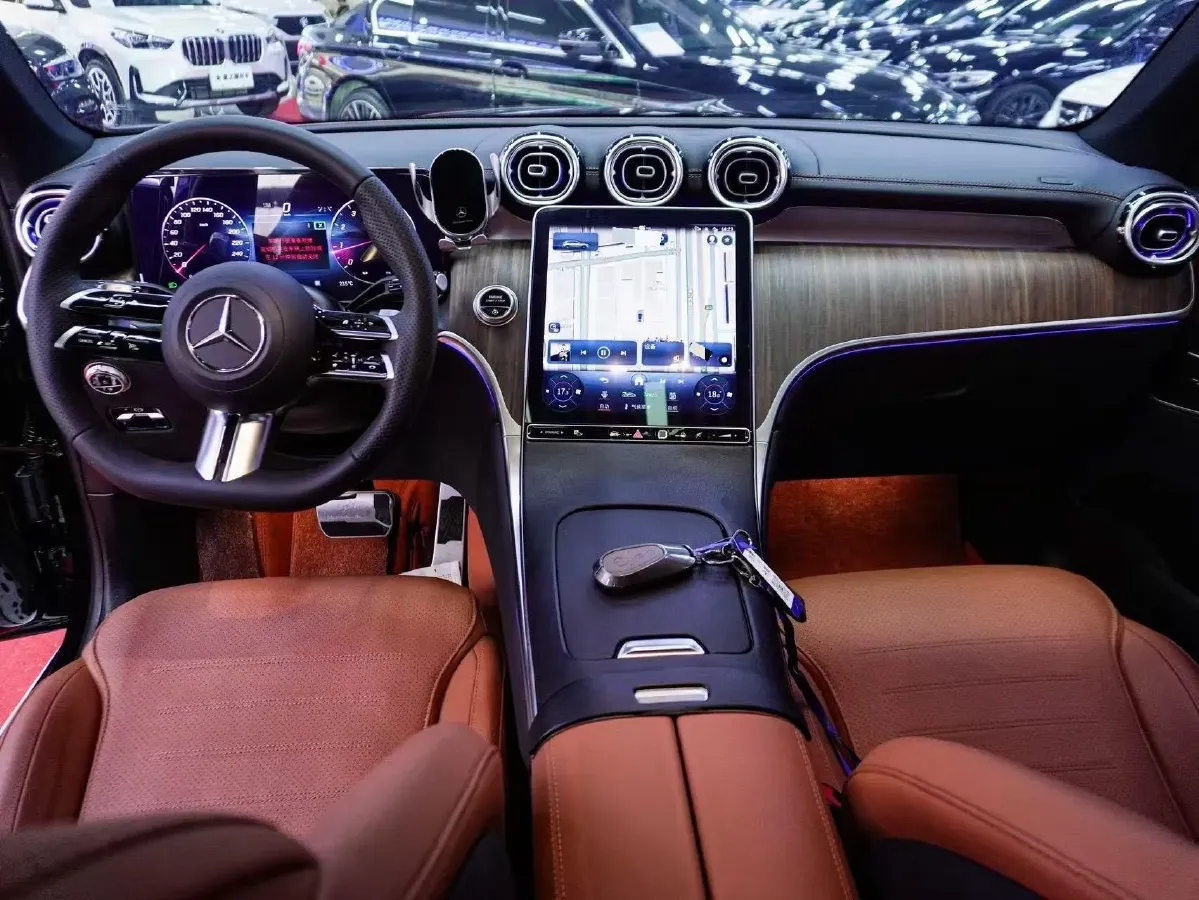 2024 Mercedes-Benz GLC Class 2.0T 258HP L4 9AT,autocango,china used car exporter,china ev exporter,chinese used car exporter,chinese used ev exporter