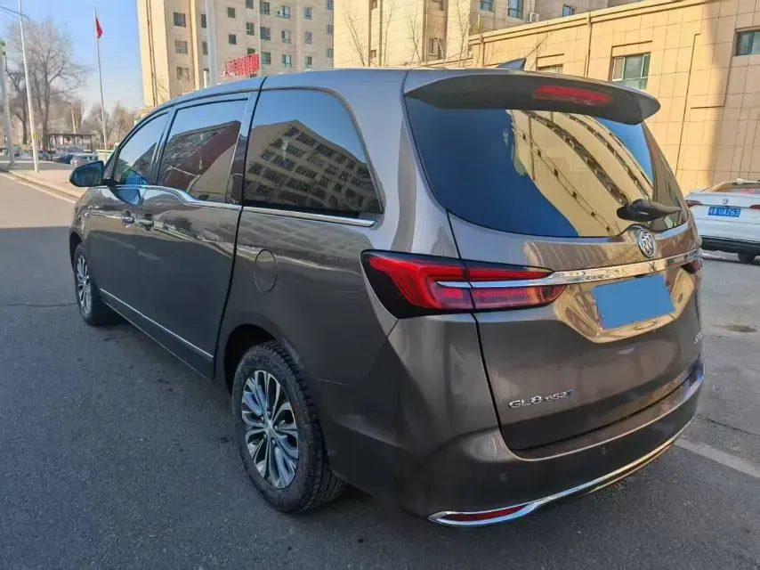 2021 Buick GL8 2.0T 237HP L4 9AT,autocango,china used car exporter,china ev exporter,chinese used car exporter,chinese used ev exporter