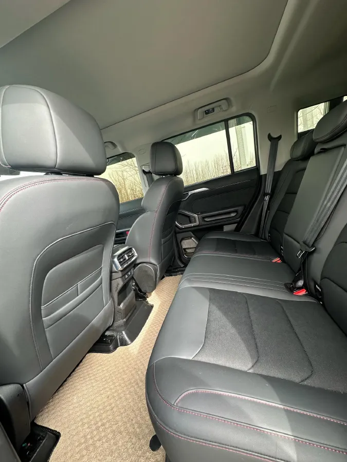 2023 Jetour Traveller 2.0T 254HP L4 7DCT,autocango,china used car exporter,china ev exporter,chinese used car exporter,chinese used ev exporter