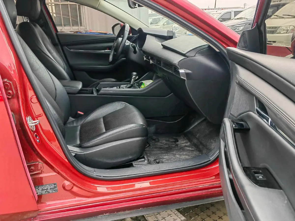 2020 Mazda 3 Axela 2.0L 158HP L4 6AT,autocango,china used car exporter,china ev exporter,chinese used car exporter,chinese used ev exporter