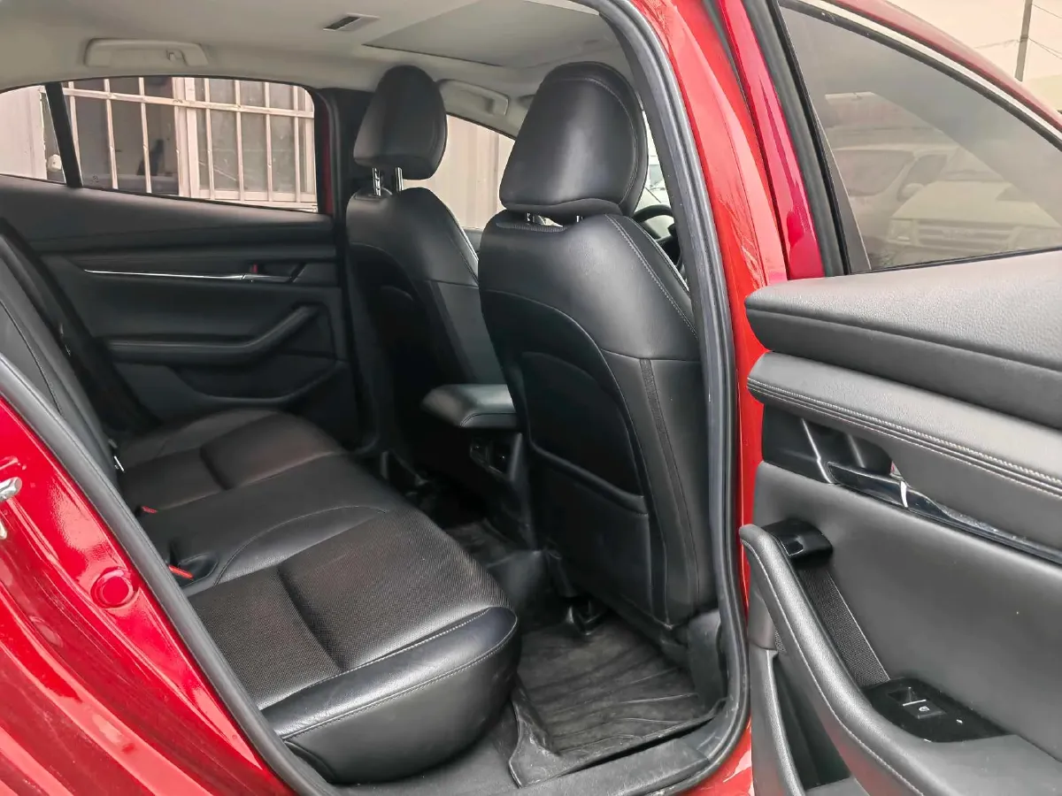 2020 Mazda 3 Axela 2.0L 158HP L4 6AT,autocango,china used car exporter,china ev exporter,chinese used car exporter,chinese used ev exporter