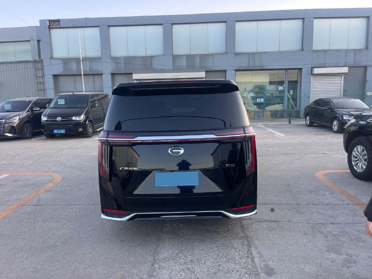 2023 GAC Trumpchi M8 2.0T 252HP L4 8AT,autocango,china used car exporter,china ev exporter,chinese used car exporter,chinese used ev exporter