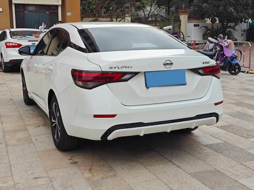 2021 Nissan Sylphy 1.6L 135HP L4 CVT,autocango,china used car exporter,china ev exporter,chinese used car exporter,chinese used ev exporter