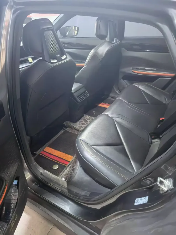 2023 ChangAn UNI-V iDD 1.5T 170HP L4 6TCT PHEV 18.4KWH,autocango,china used car exporter,china ev exporter,chinese used car exporter,chinese used ev exporter