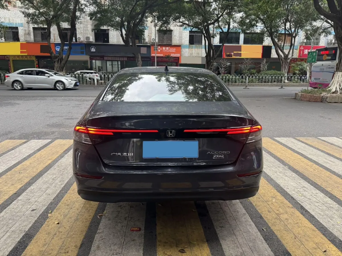 2023 Honda Accord 1.5T 192HP L4 CVT,autocango,china used car exporter,china ev exporter,chinese used car exporter,chinese used ev exporter