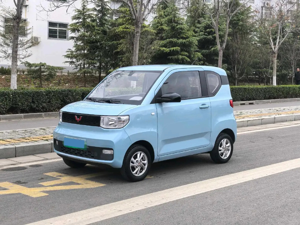 2020 WuLing HongGuang MINI EV BEV 9KWH,autocango,china used car exporter,china ev exporter,chinese used car exporter,chinese used ev exporter