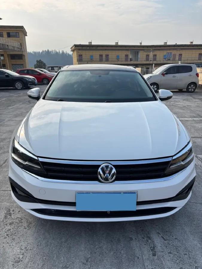 2019 Volkswagen T-Cross 1.4T 150HP L4 7DCT,autocango,china used car exporter,china ev exporter,chinese used car exporter,chinese used ev exporter