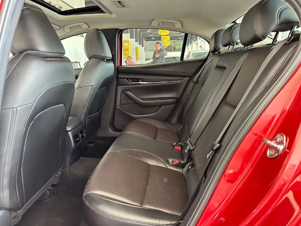 2021 Mazda 3 Axela 2.0L 158HP L4 6AT,autocango,china used car exporter,china ev exporter,chinese used car exporter,chinese used ev exporter