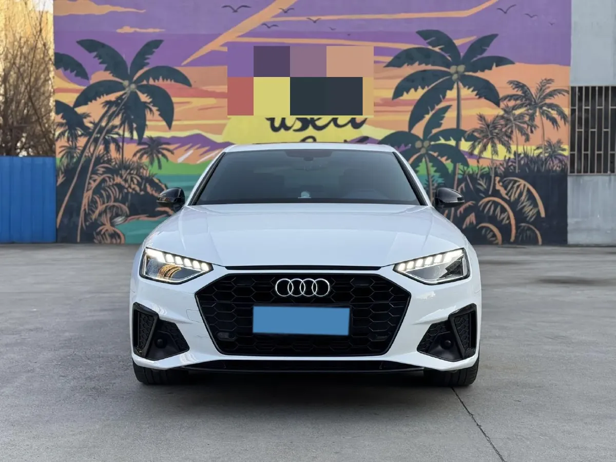 2022 Audi A4L 2.0T 190HP L4 7DCT,autocango,china used car exporter,china ev exporter,chinese used car exporter,chinese used ev exporter